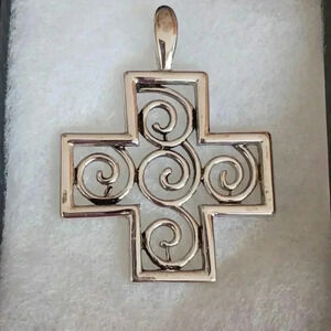 Silvertone cross pendant